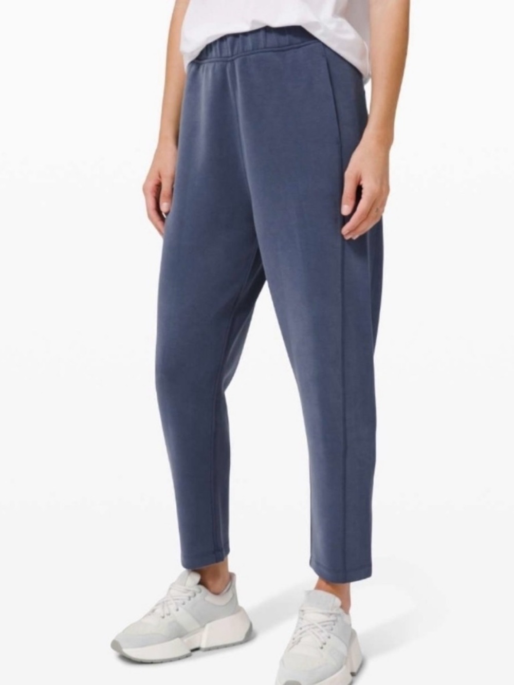 Lululemon With Ease MR ⅞ Pant Blue Size 14